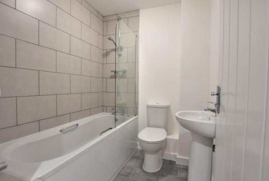 Didcot - Private Flat With Garden & Parking 08 Apartment Exterior photo