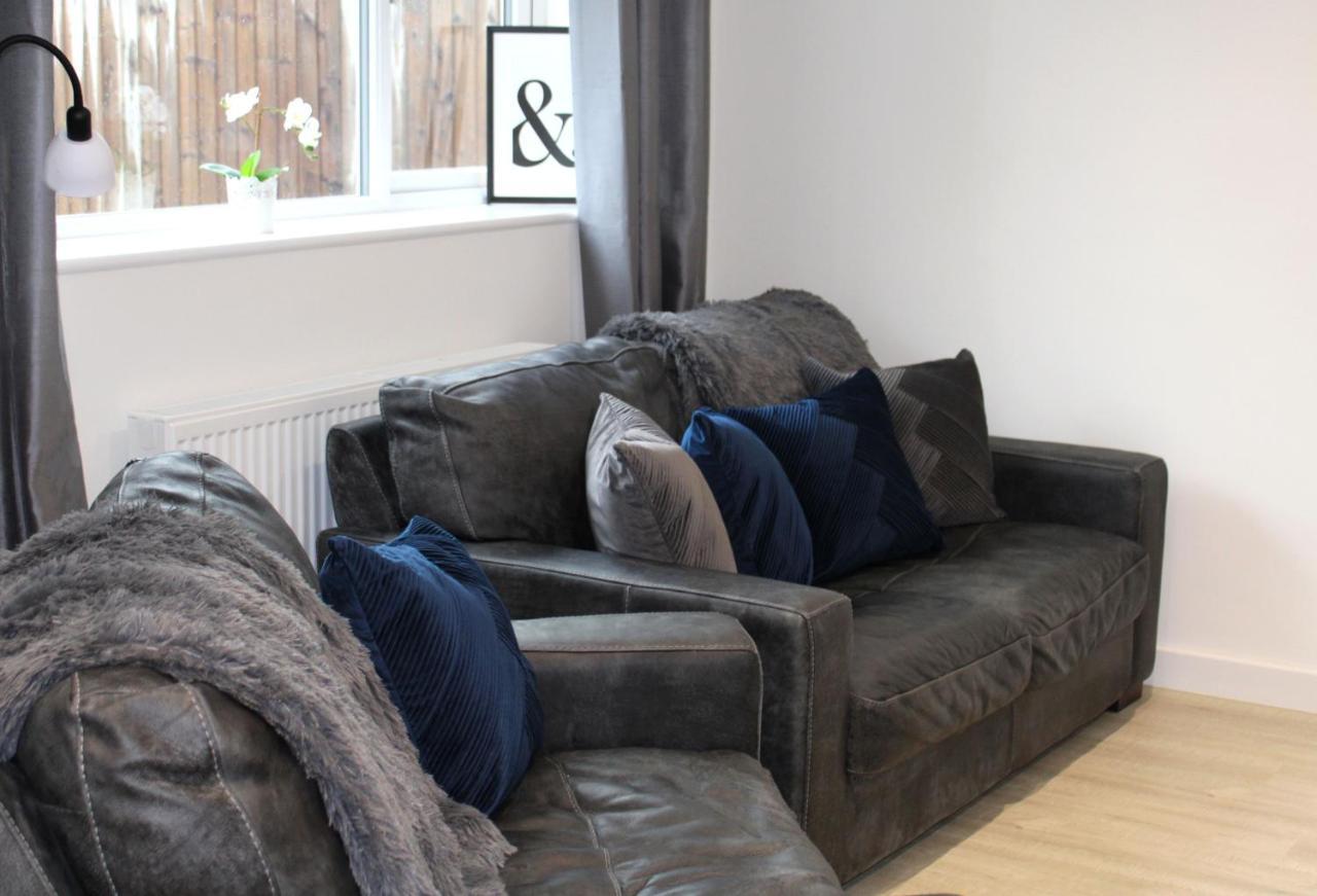 Didcot - Private Flat With Garden & Parking 08 Apartment Exterior photo